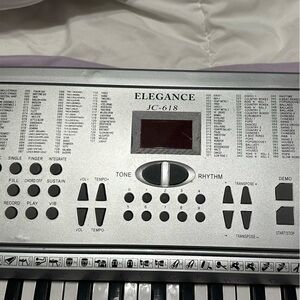 elegance keyboard piano